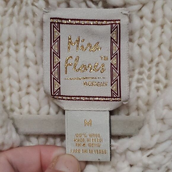 Mira Flores 100% Wool Cream Sweater Made in Peru Size M - Picture 9 of 13